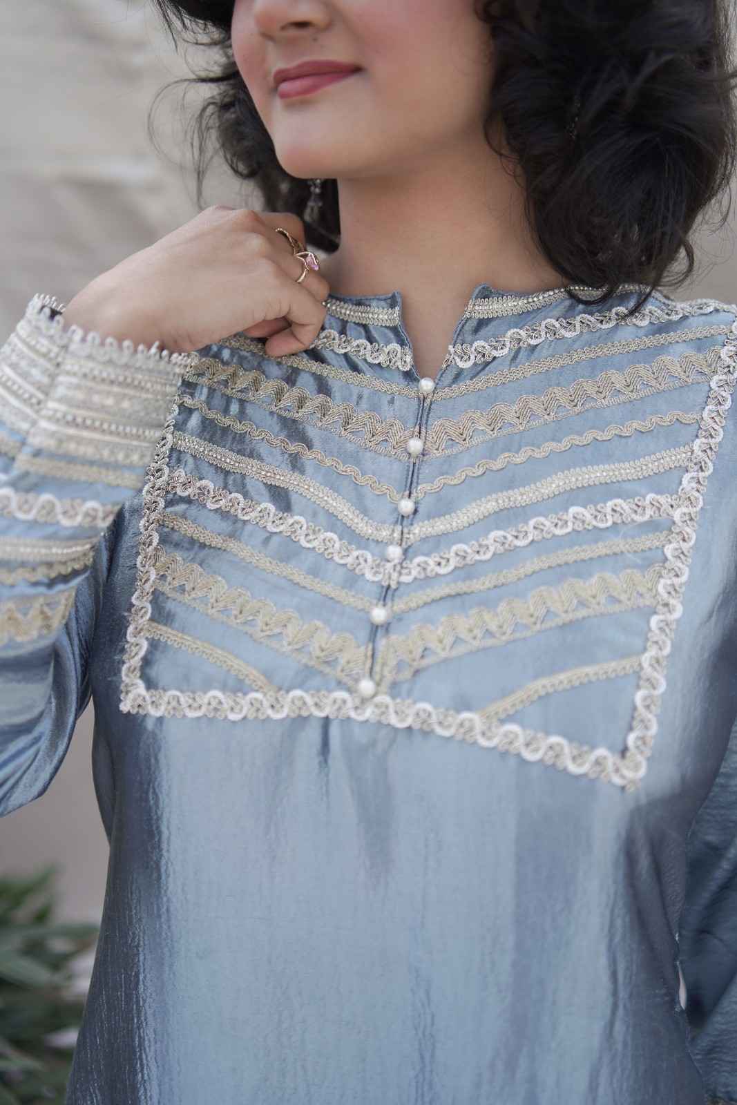 Micro Velvet Suit Set With Organza Dupatta